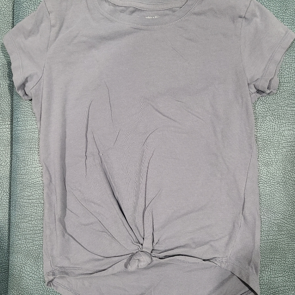 Abercromie blue/grey tie knot soft AF shirt